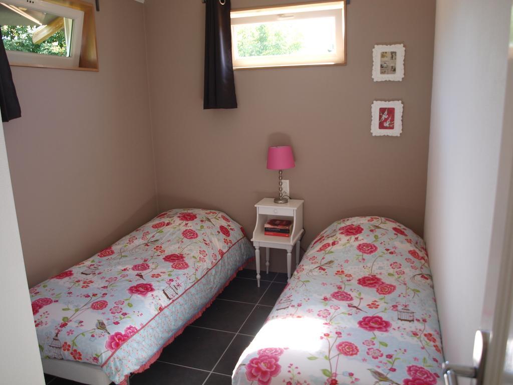 Gites Les Neuf Cerisiers Mascaras Room photo